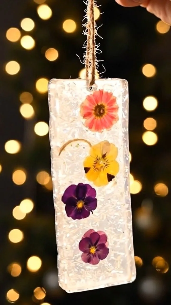 DIY floral bioplastic suncatchers preserve flowers into glowing eco art ✨ Watch them shine beautifully. Save this DIY! #BioplasticDIY #SuncatcherDIY #EcoCraft #KidsScience #CreativeKids #SustainableD